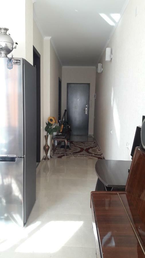 Apartament In The Centre Батуми Екстериор снимка